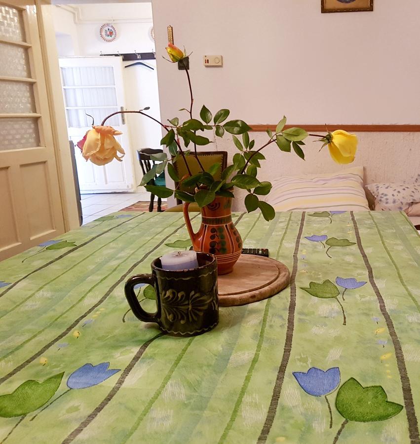 Kuti Vendeghaz Hotel Bakonykuti Екстериор снимка